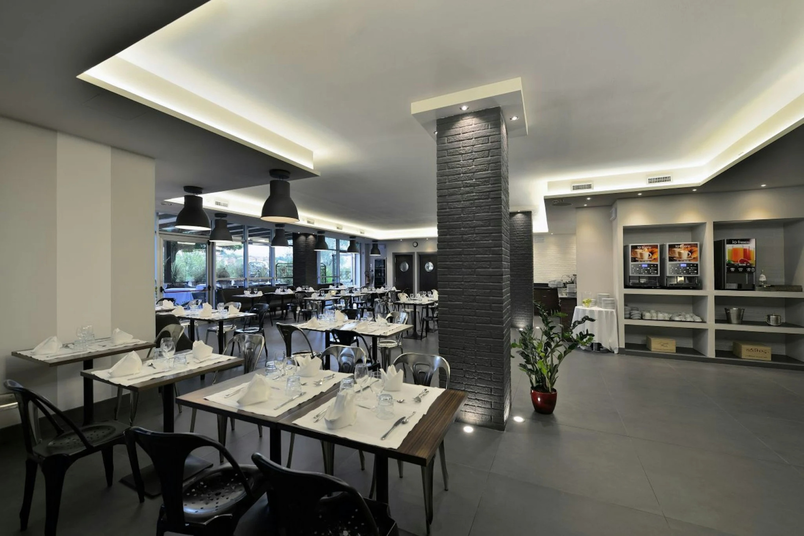 Photo - La Meridiana Bleisure Hotel