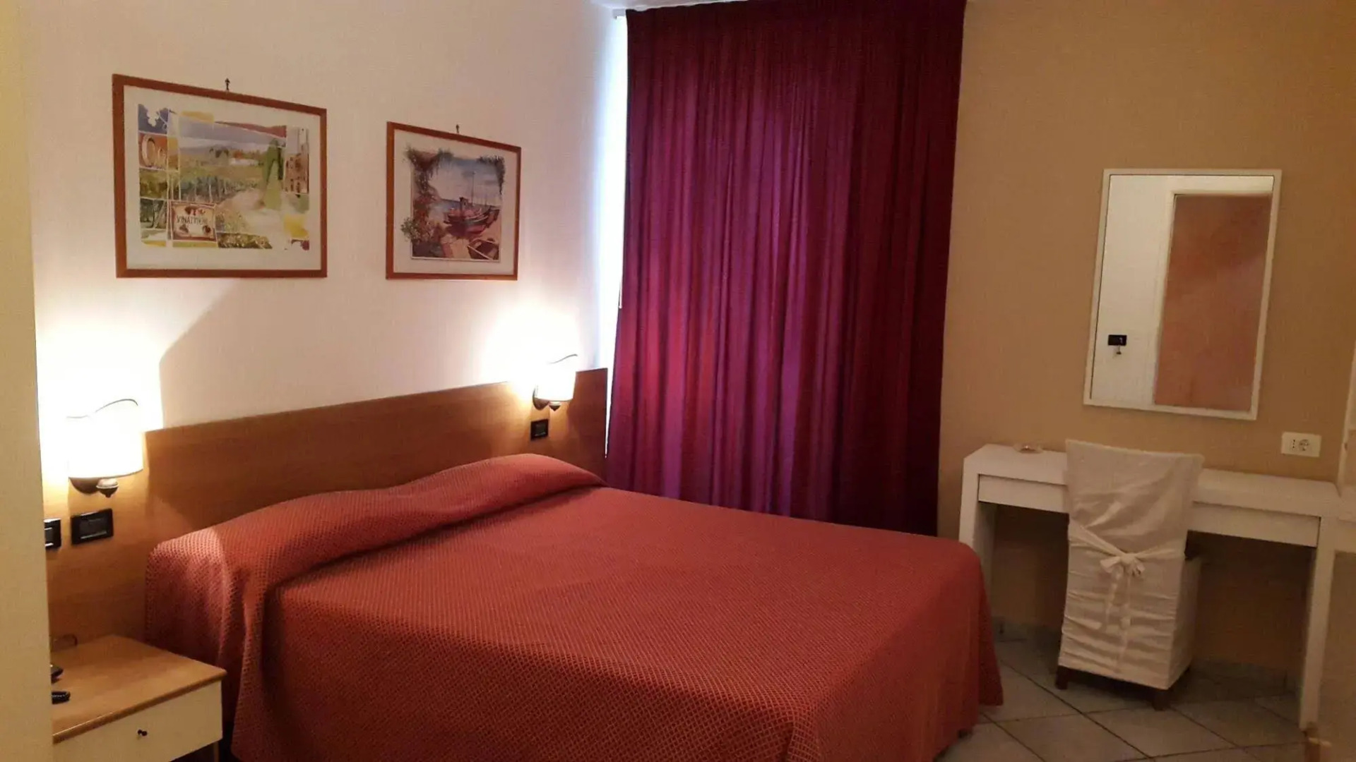 Foto - Hotel Mediterraneo