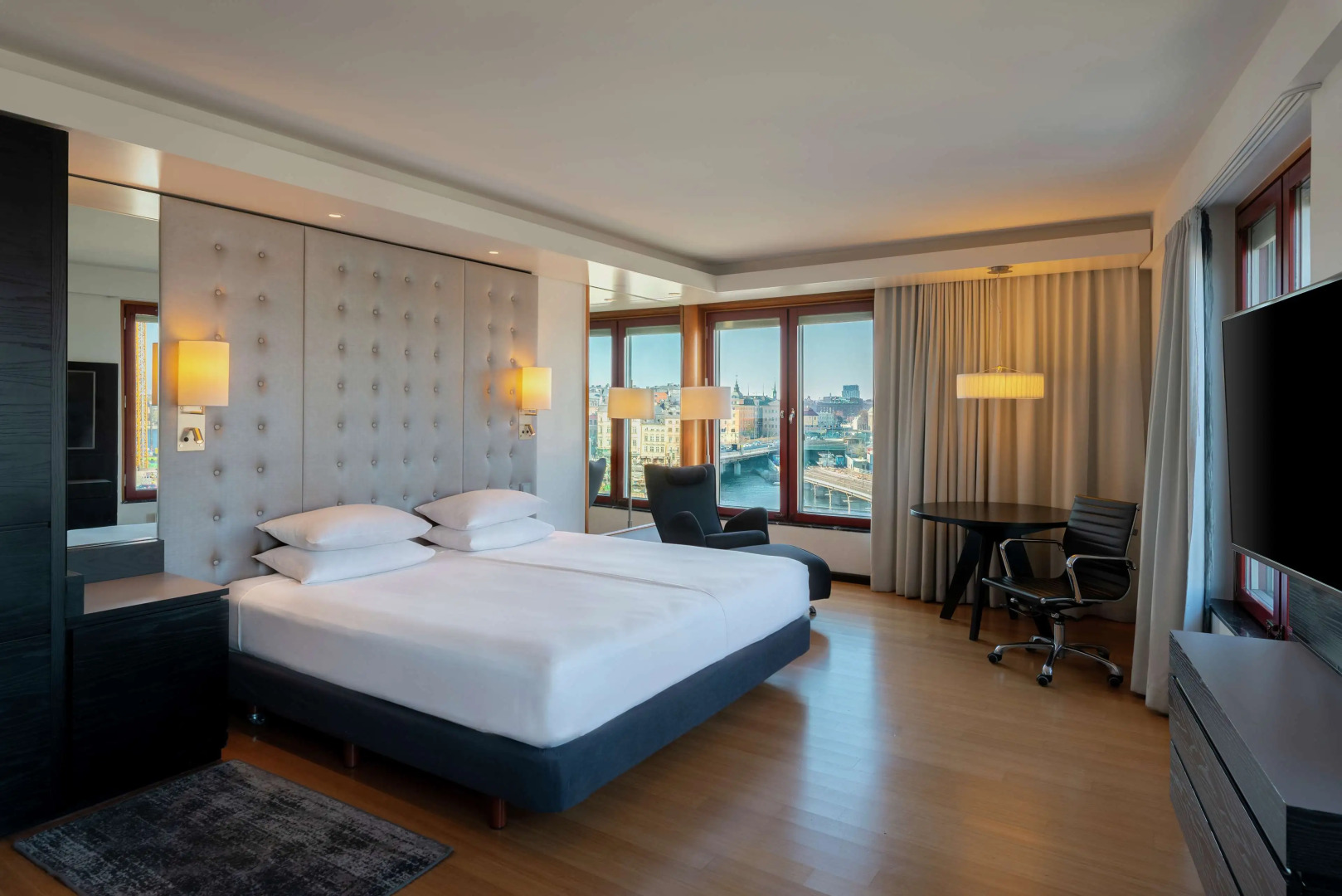 Photo - Hilton Stockholm Slussen Hotel