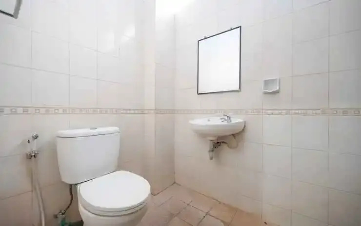 Foto - Hotel Dewata Indah Denpasar Mitra RedDoorz
