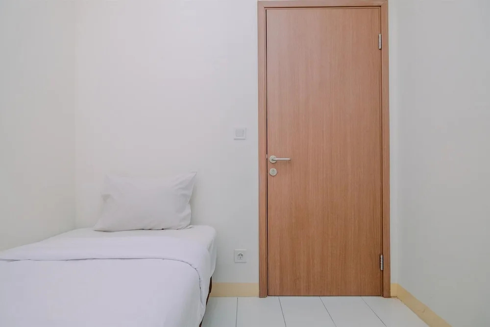 Modern Look and Restful 2BR Podomoro Golf View Apartment