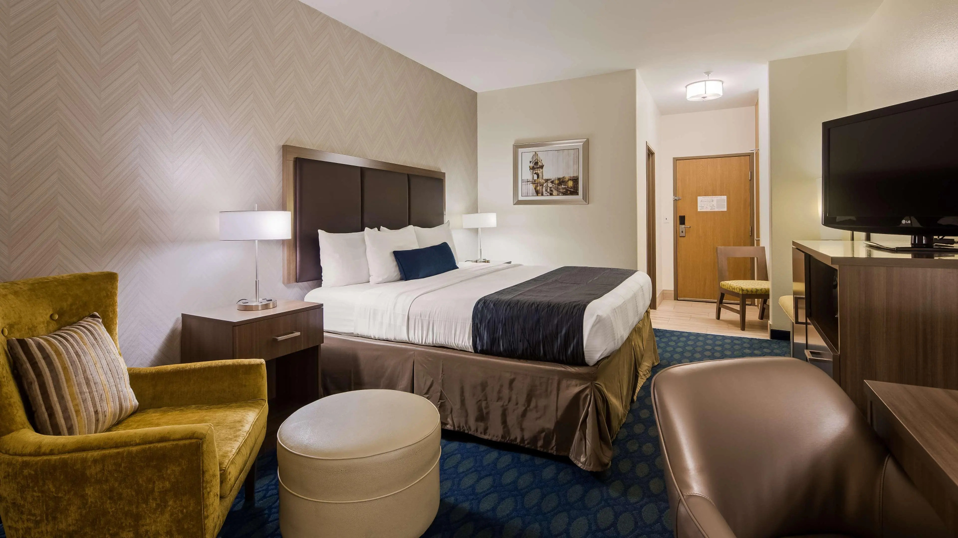 Photo - Best Western Plus Tulsa Inn & Suites