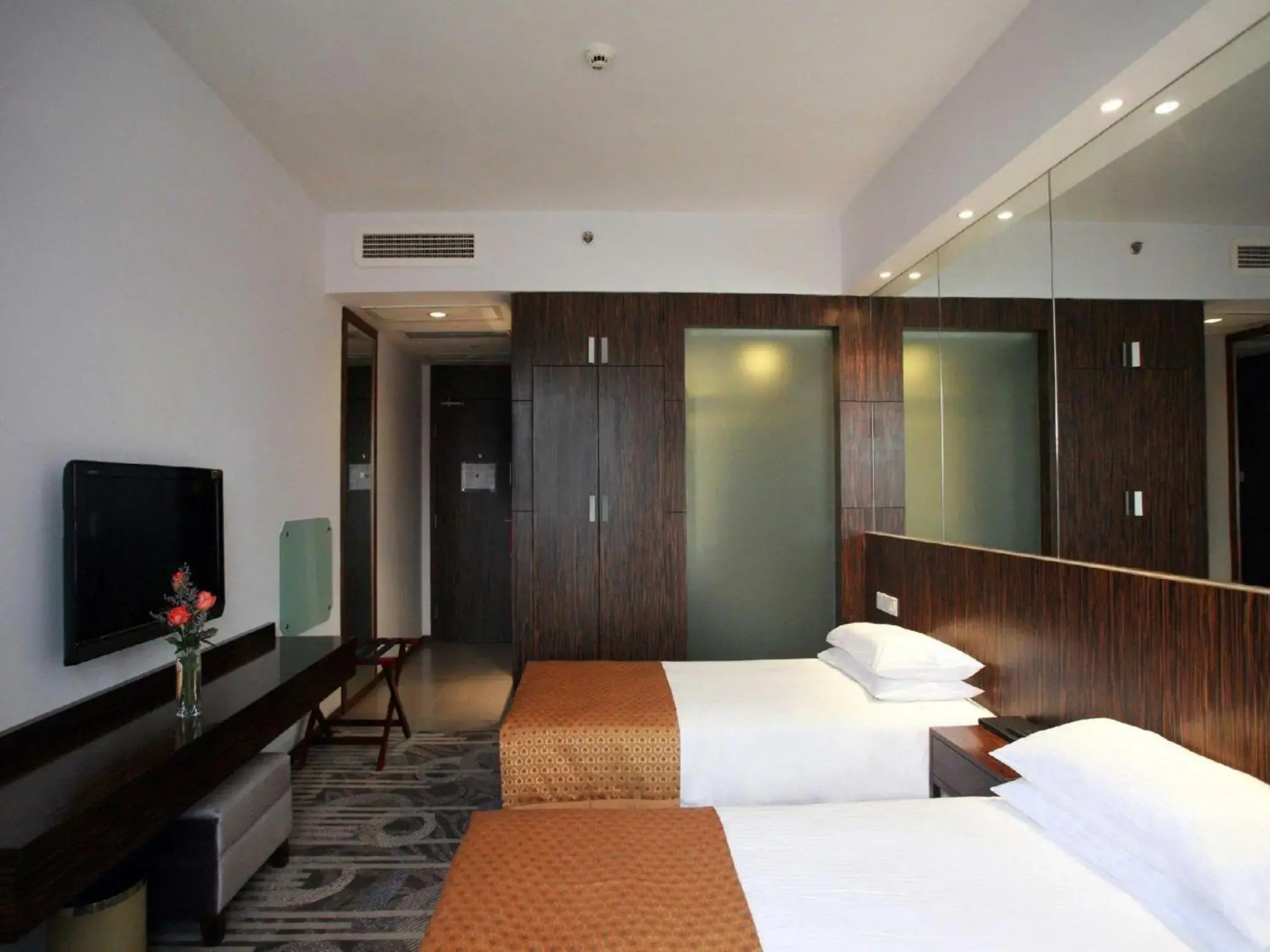 Photo - City Hotel Shanghai