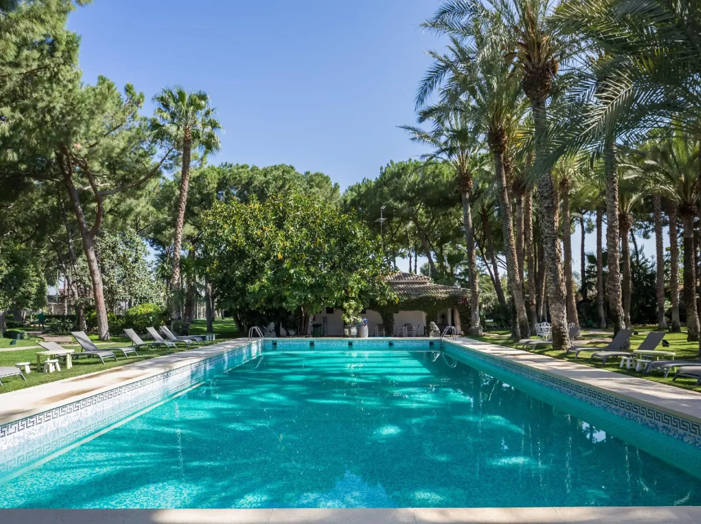Photo - El Oasis Villa Resort