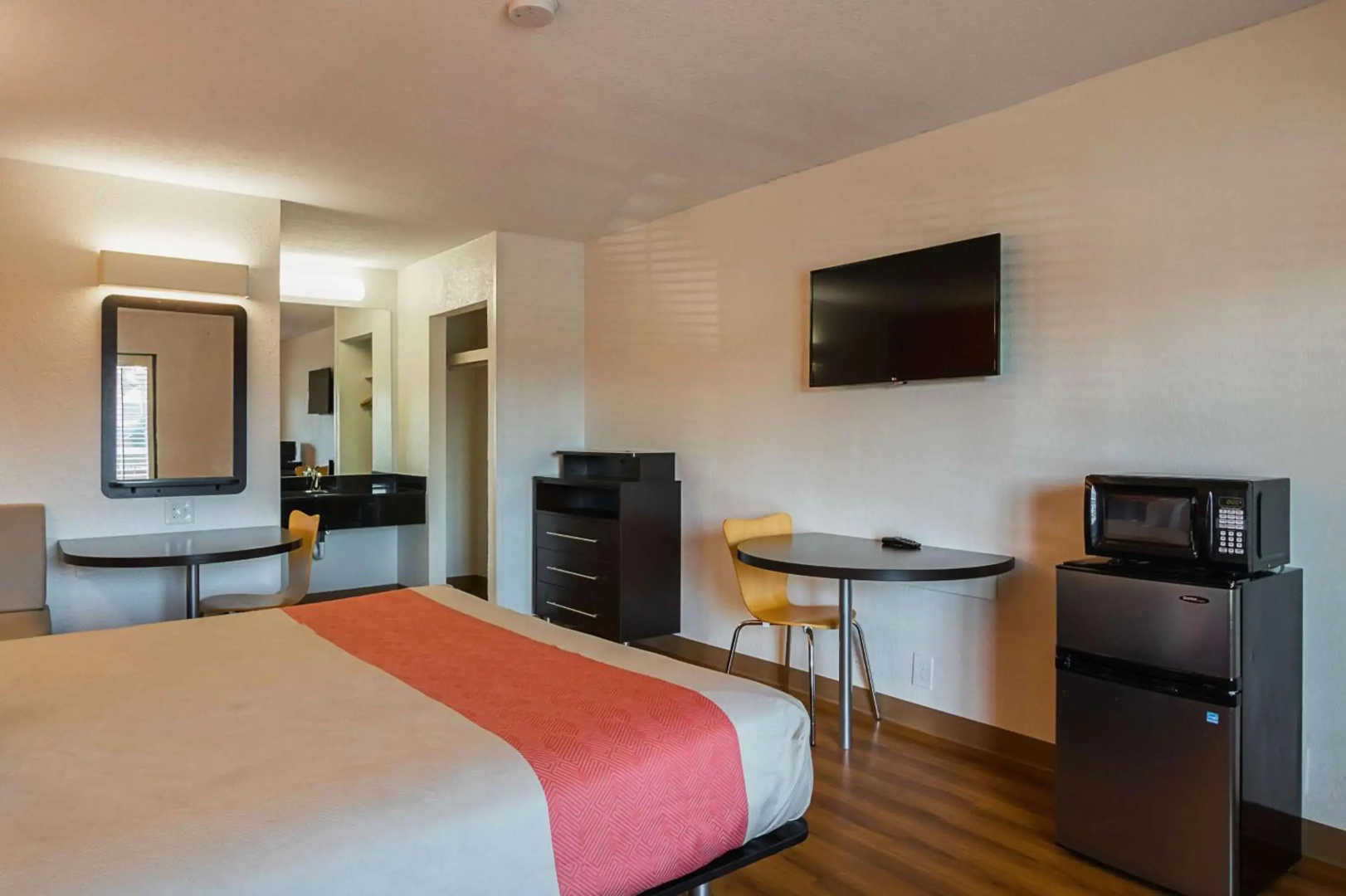 Foto - Motel 6 Savannah, GA - Midtown