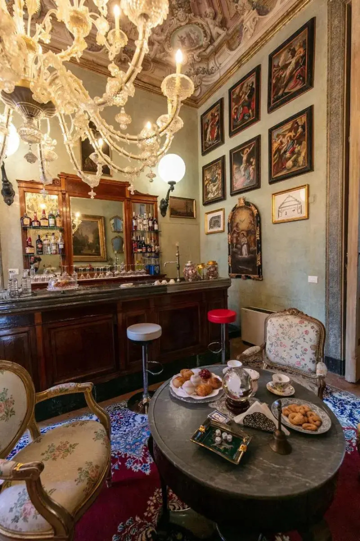 Photo - Palazzo Doria Napoli