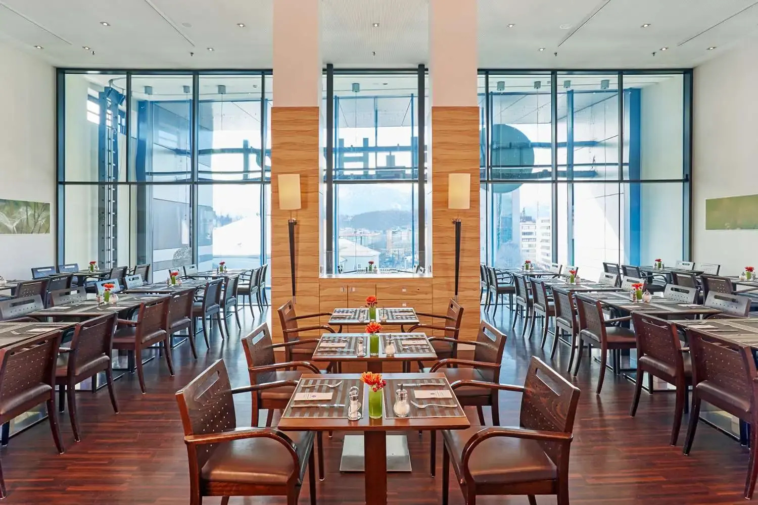 Photo - H+ Hotel Salzburg