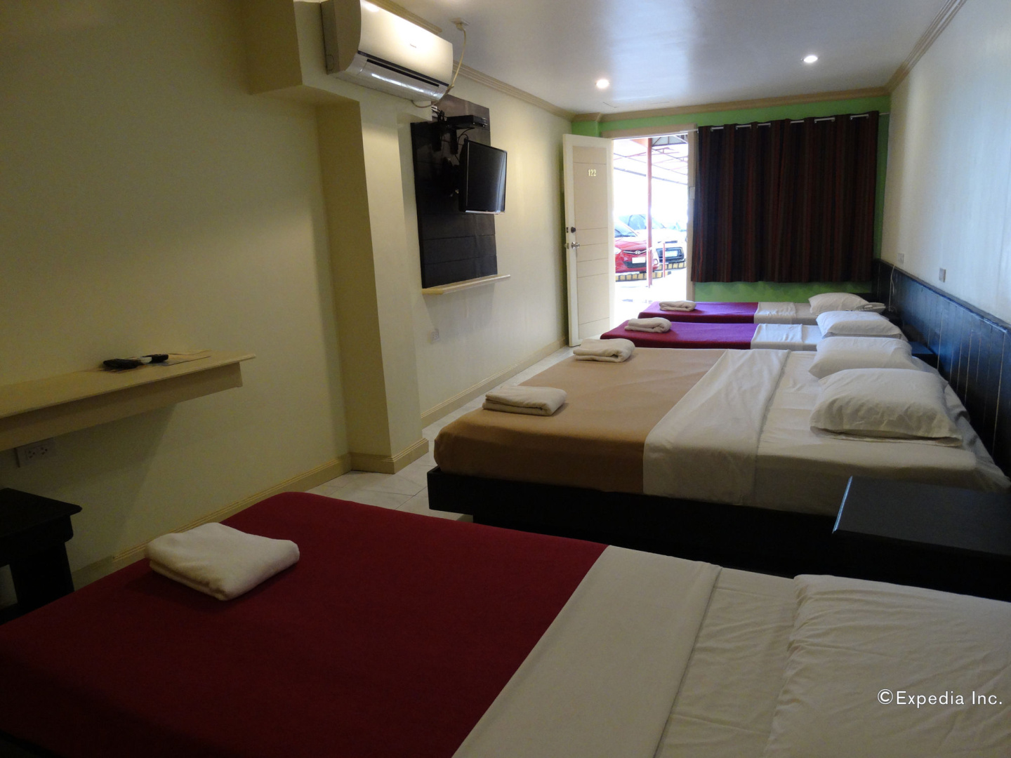 Davao Royal Suites and Residences