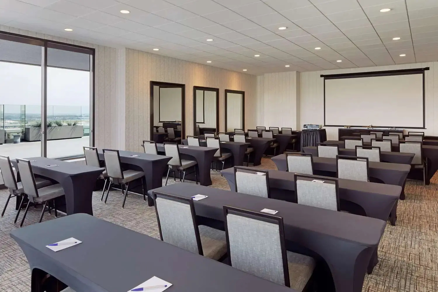 Photo - H Hotel Los Angeles, Curio Collection by Hilton