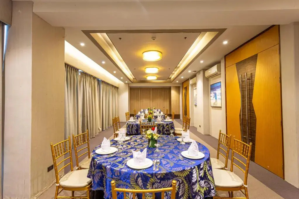 Foto - Bel's 2 Bedroom Condo in Santorini Hotel Sta. Lucia Mall Cainta Rizal