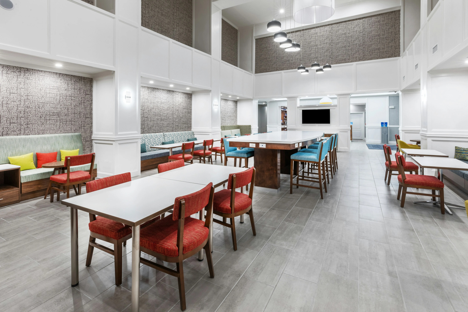 Photo - Hampton Inn & Suites Dallas I-30 Cockrell Hill