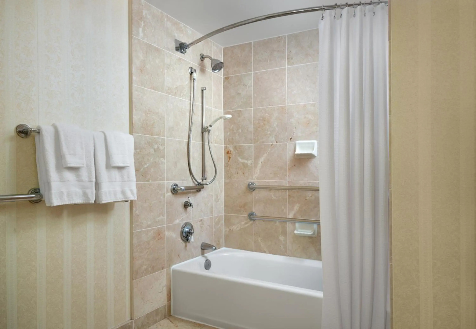 Foto - Omni Shoreham Hotel