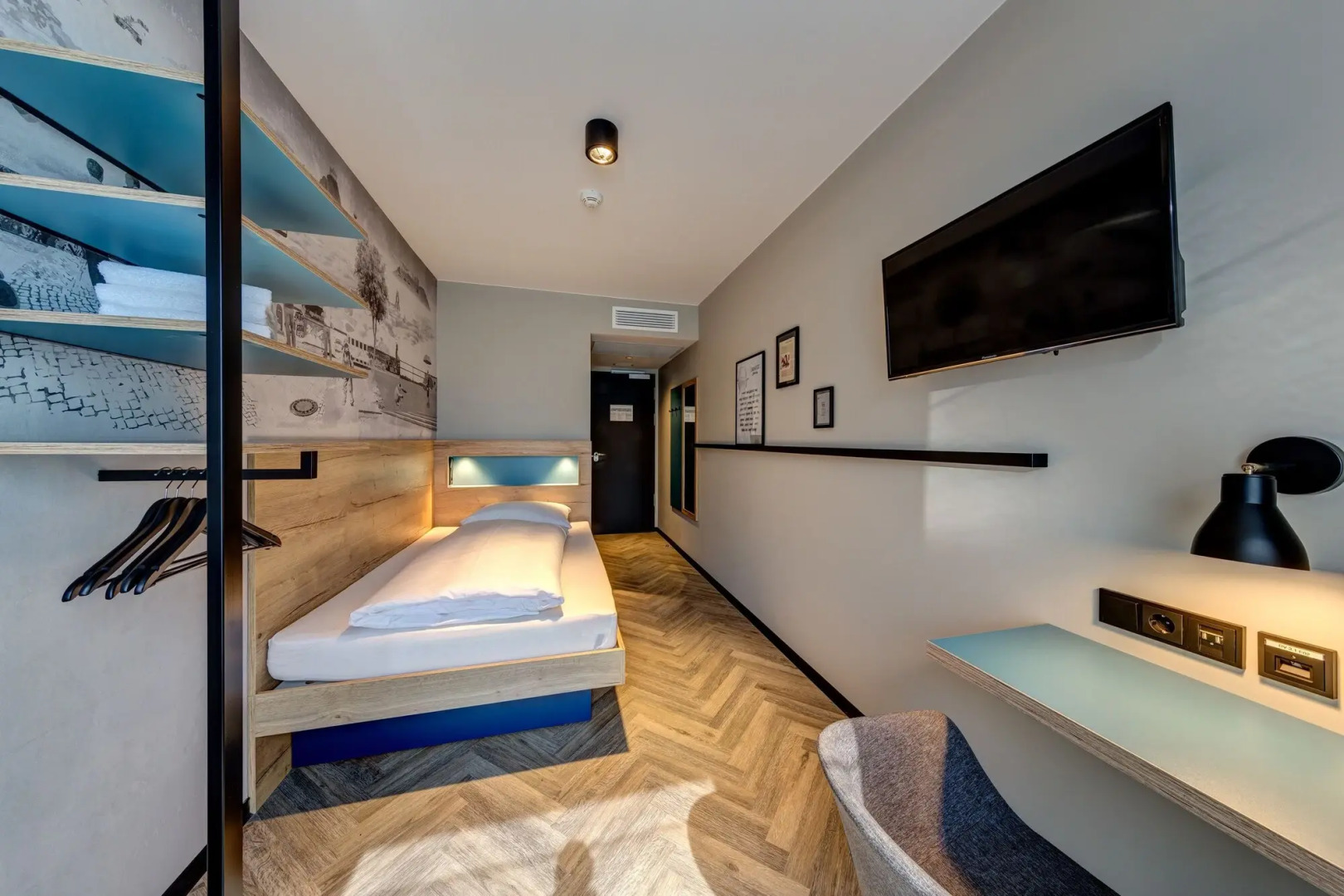 Photo - Schulz Hotel Berlin Wall at the East Side Gallery