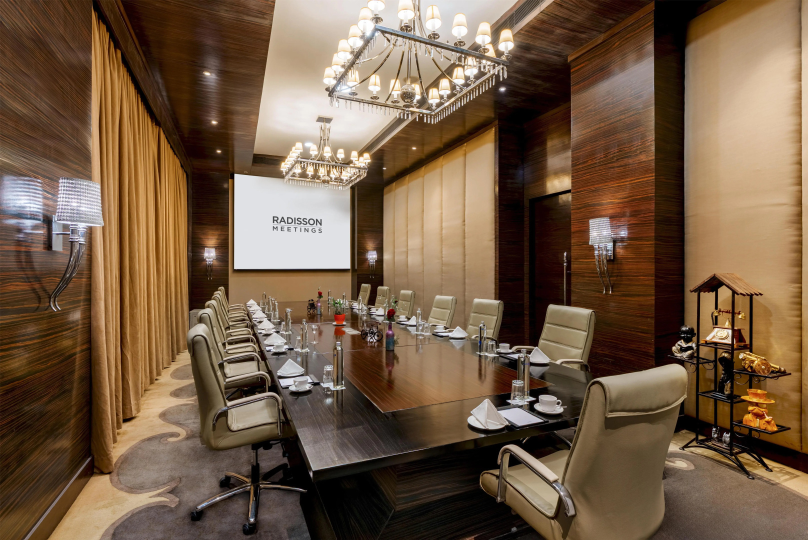 Photo - Radisson Blu Hotel New Delhi Paschim Vihar
