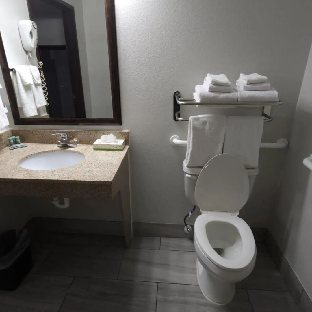 Photo - Comfort Inn West Valley - Salt Lake City South