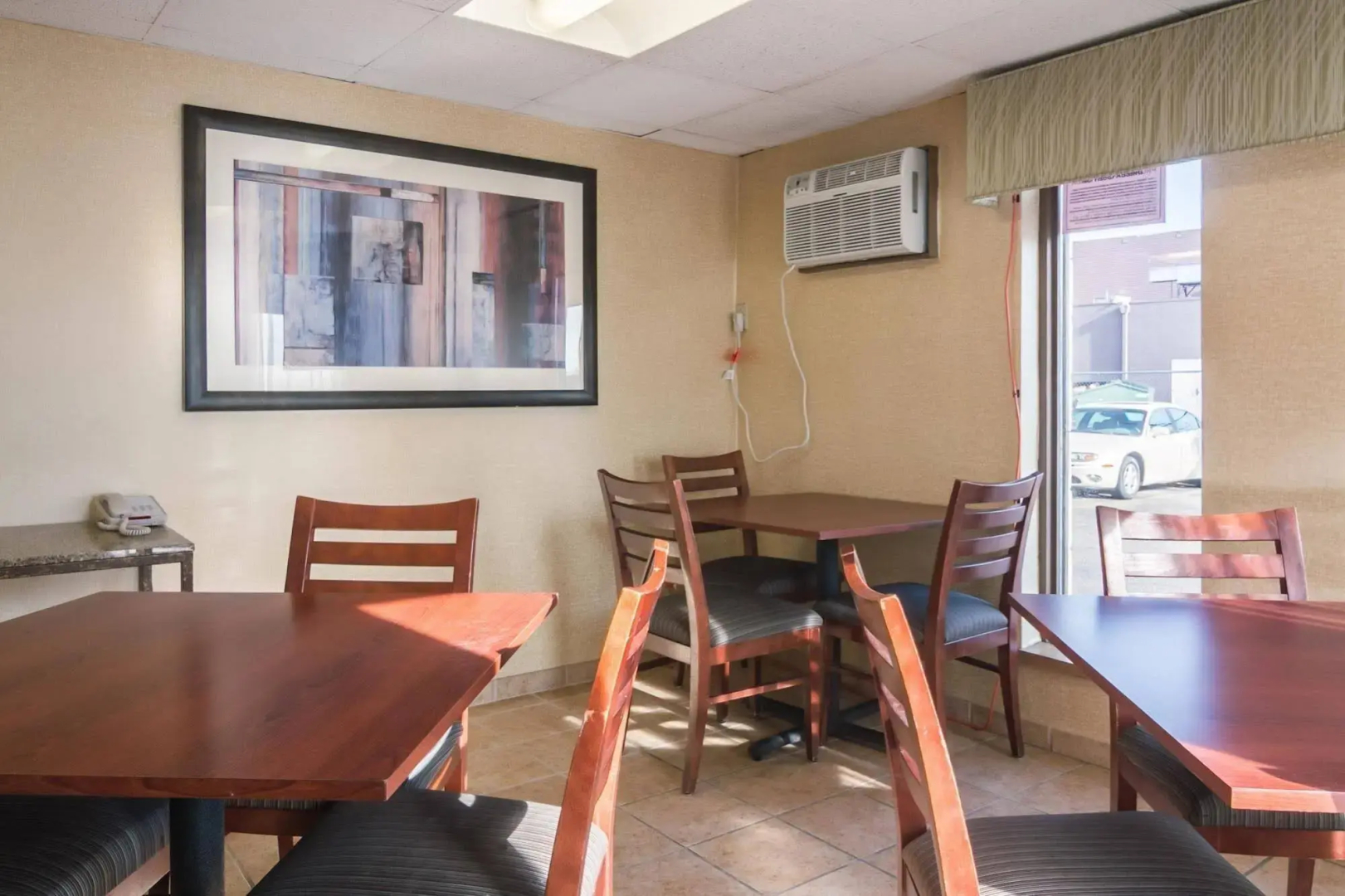 Photo - Motel 6-Madison, WI - East