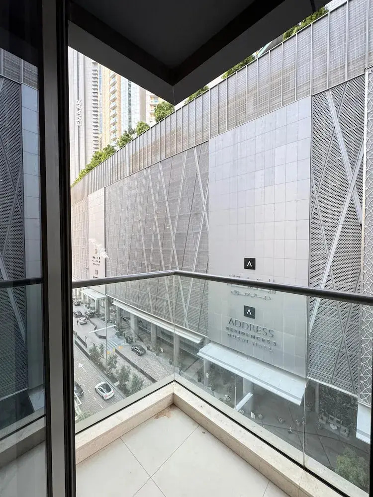 Photo - Dubai mall Hostel DownTown