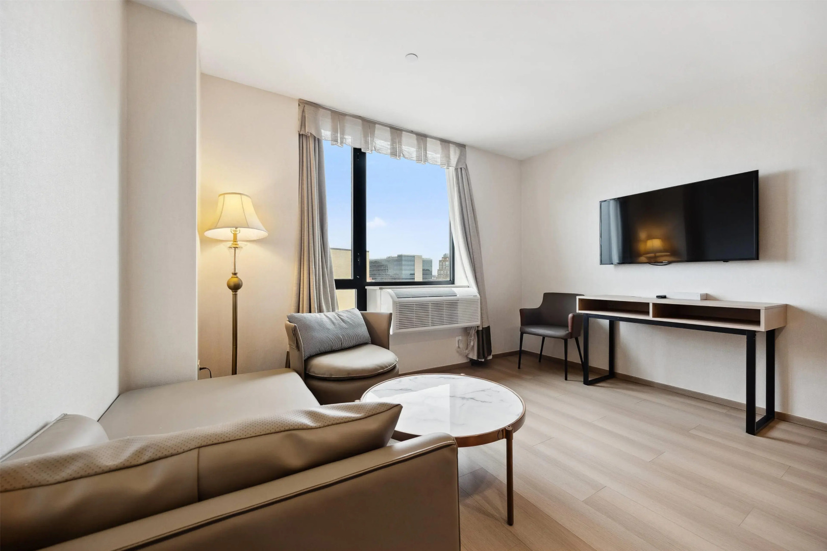 Foto - Ramada by Wyndham Flushing Queens