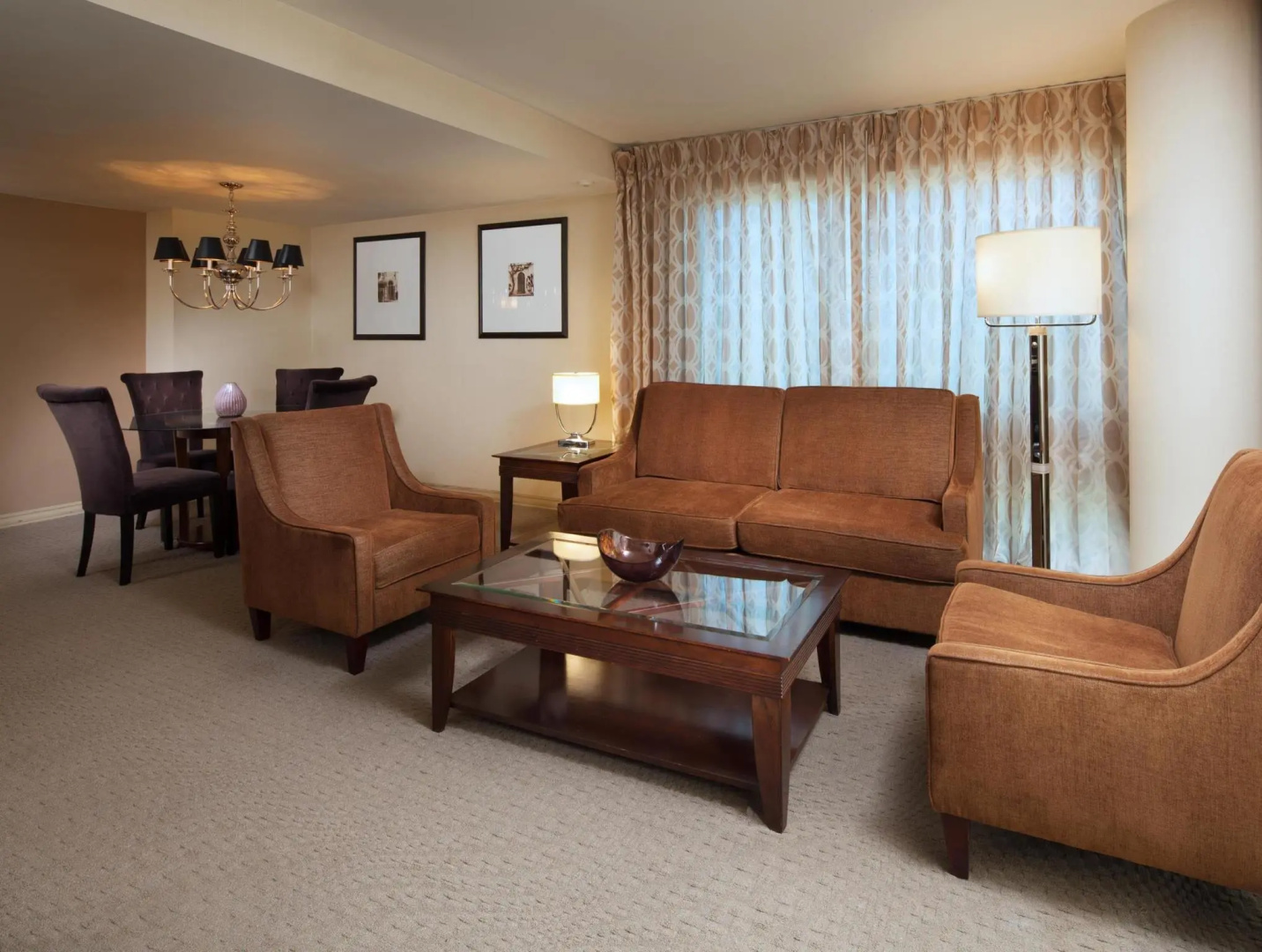 Photo - Sheraton Ontario Airport Hotel