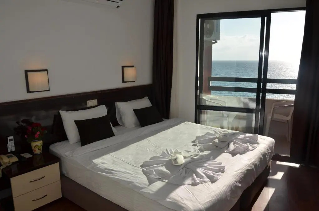 Photo - Sunday Beach Hotel