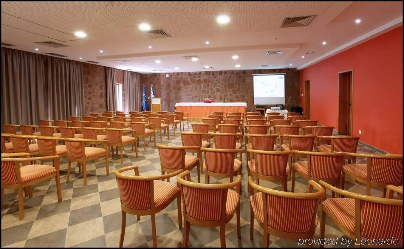 Photo - Pestana Tropico Ocean & City Hotel