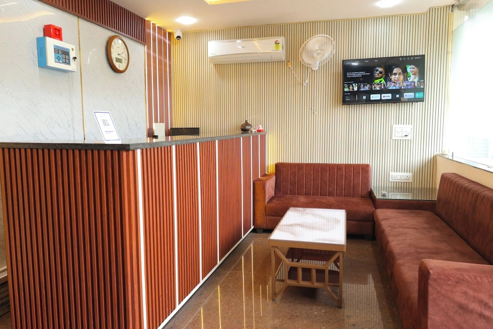 Foto - The Grand Luxury Stay Hotel