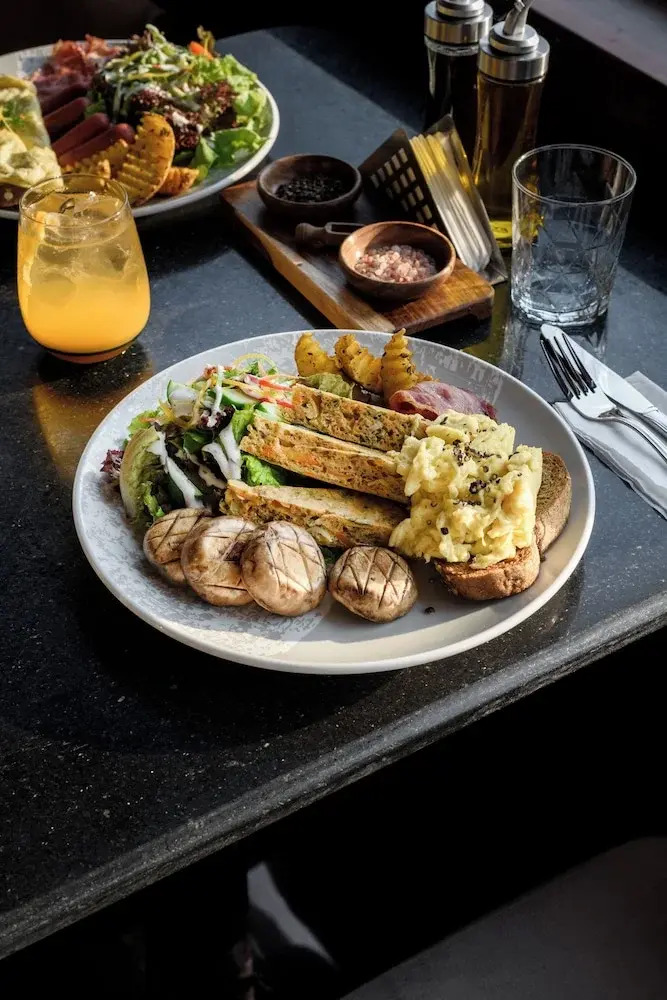 Foto - Spire West Hotel