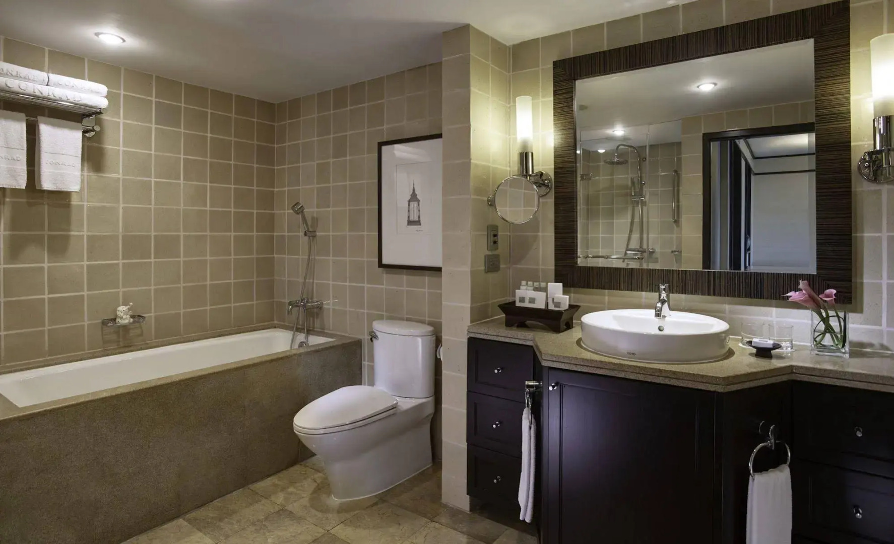 Photo - Conrad Bangkok Residences