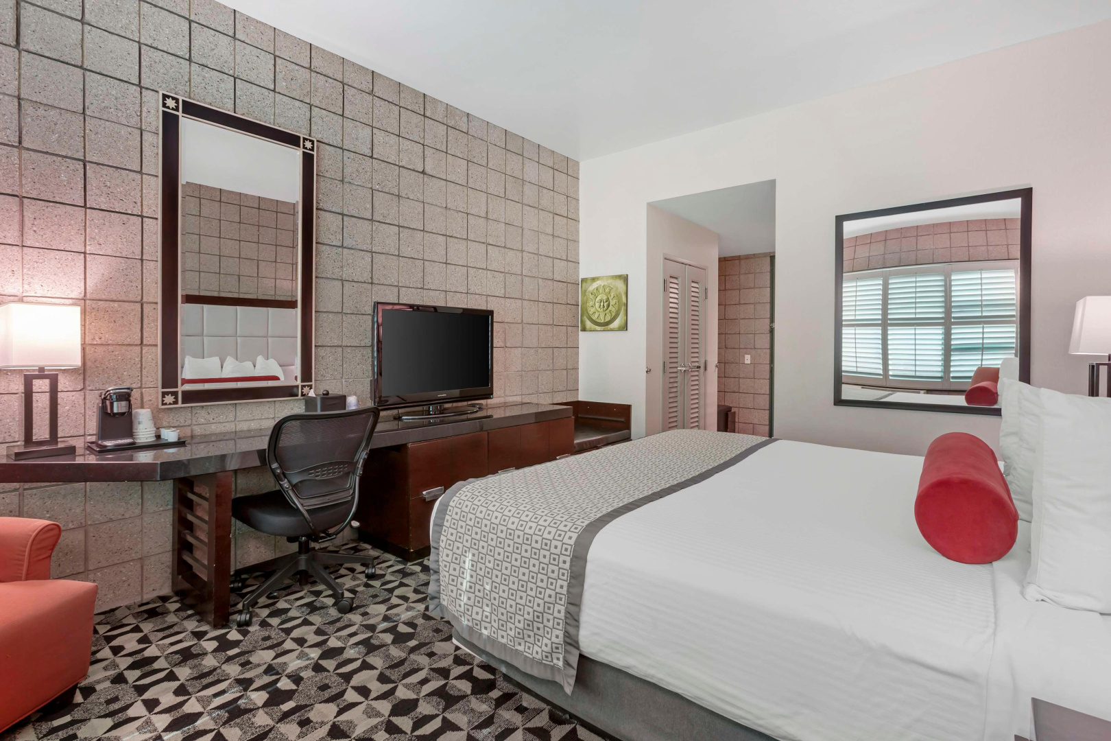 Photo - Best Western Plus Sundial