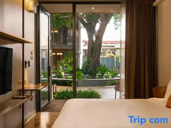 Photo - Red Door Samsen Hotel, Bangkok