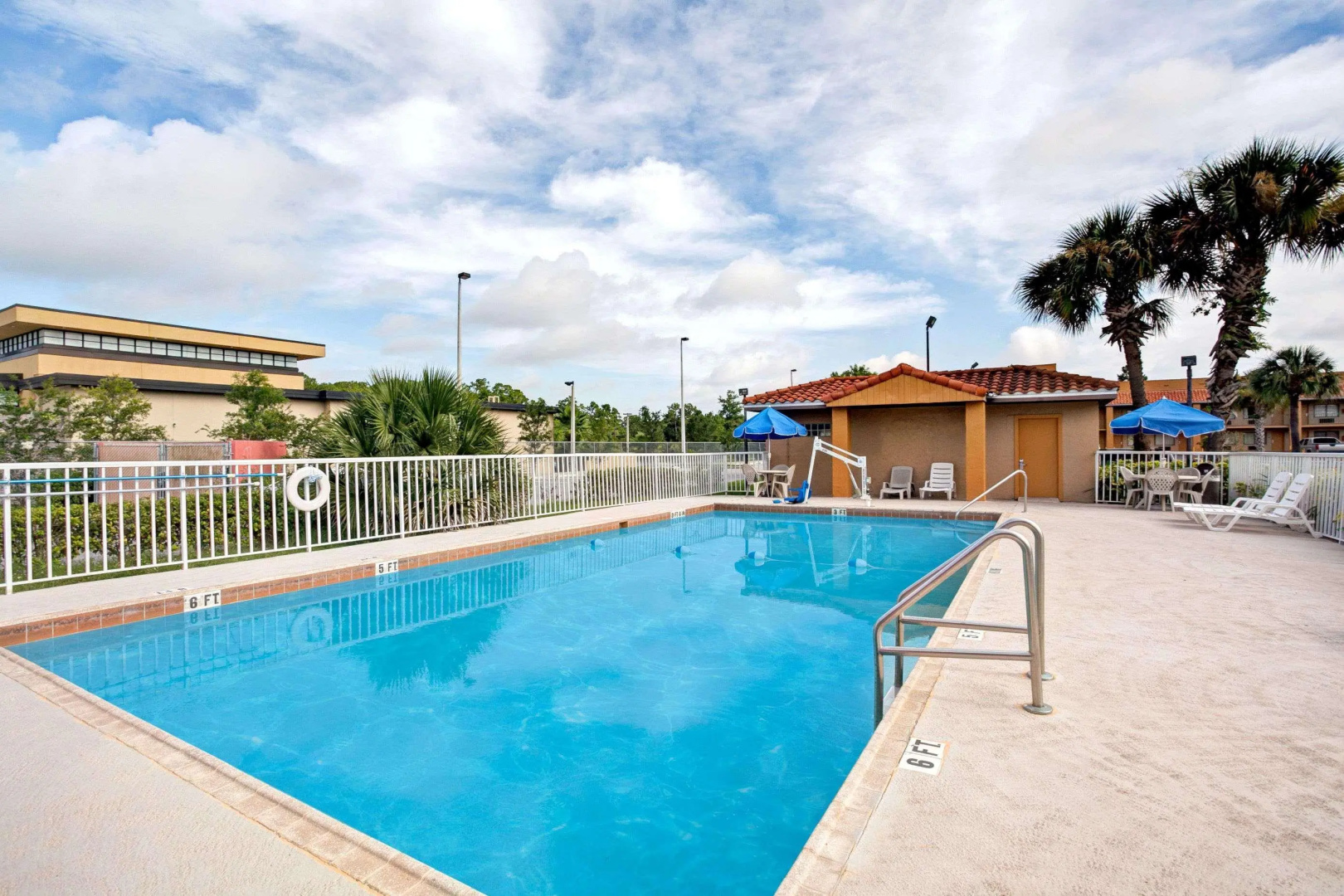 Foto - Quality Inn & Suites Orlando East - UCF Area