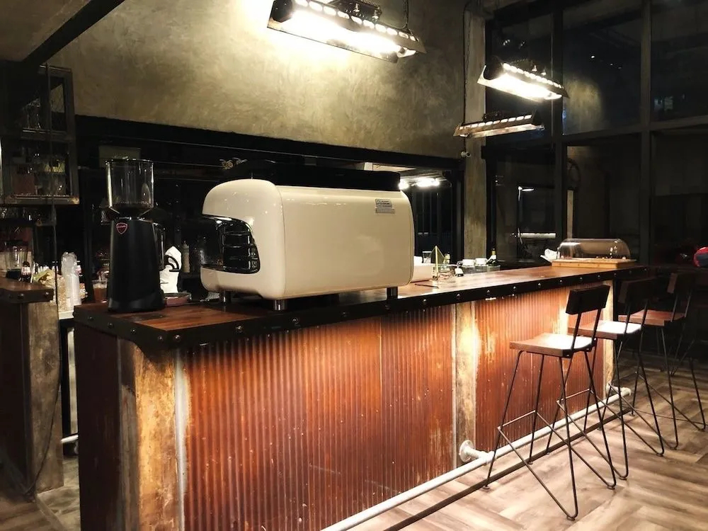 Photo - The Entaneer Poshtel
