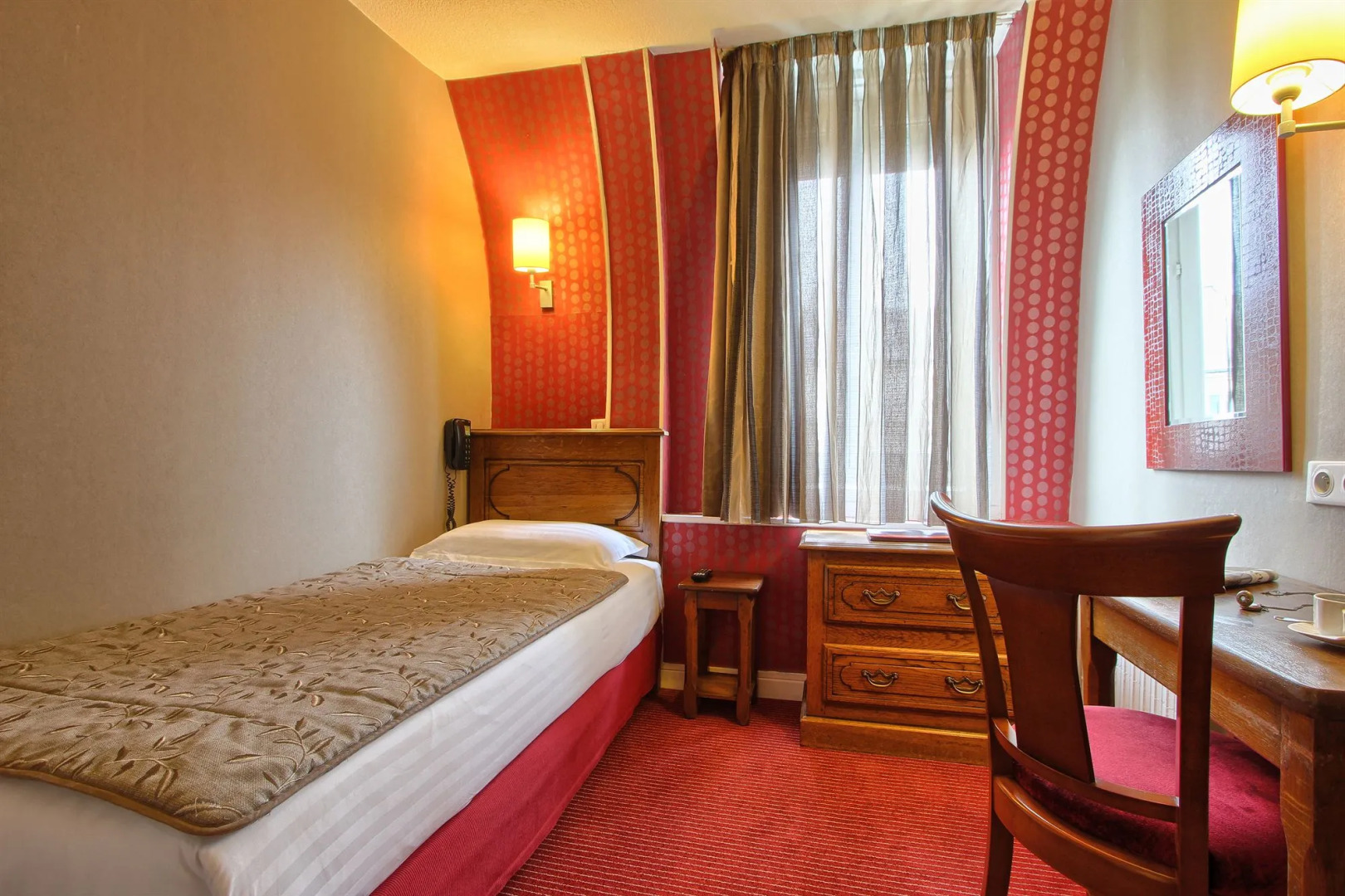 Photo - Welcome Hotel