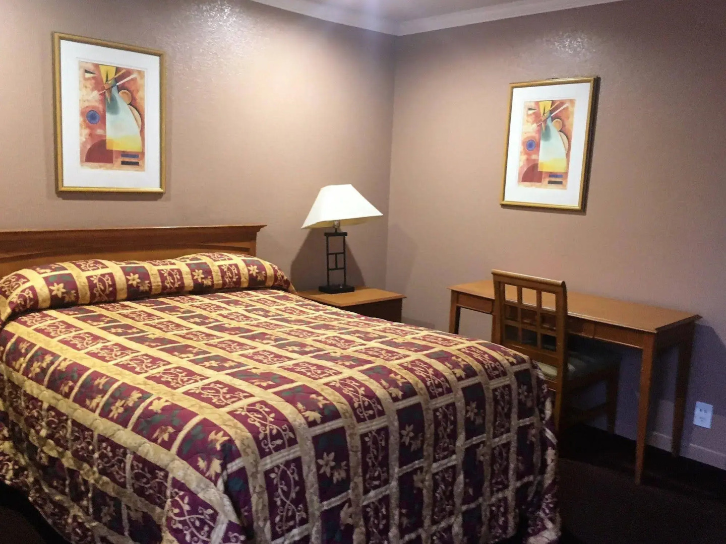 Photo - Mission Motel