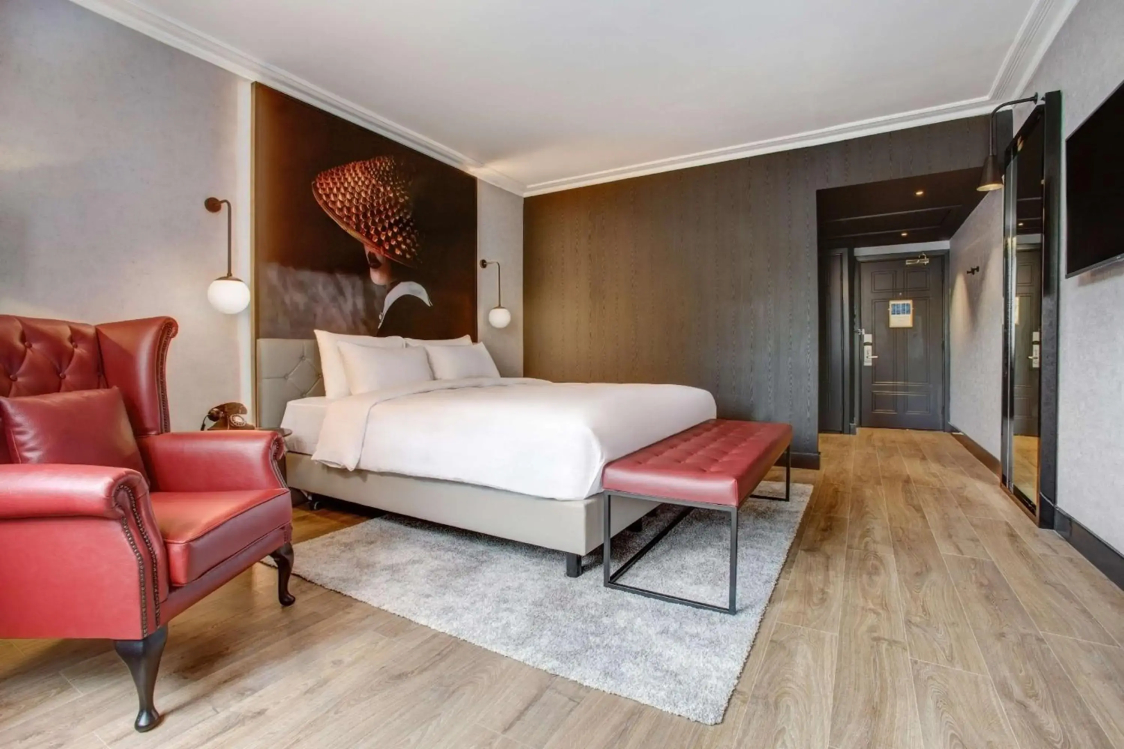 Photo - Radisson RED London Heathrow