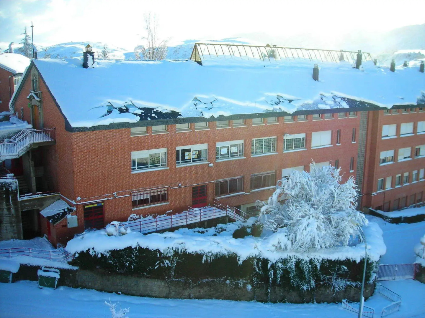 Foto - Residencia Albergue Jaca