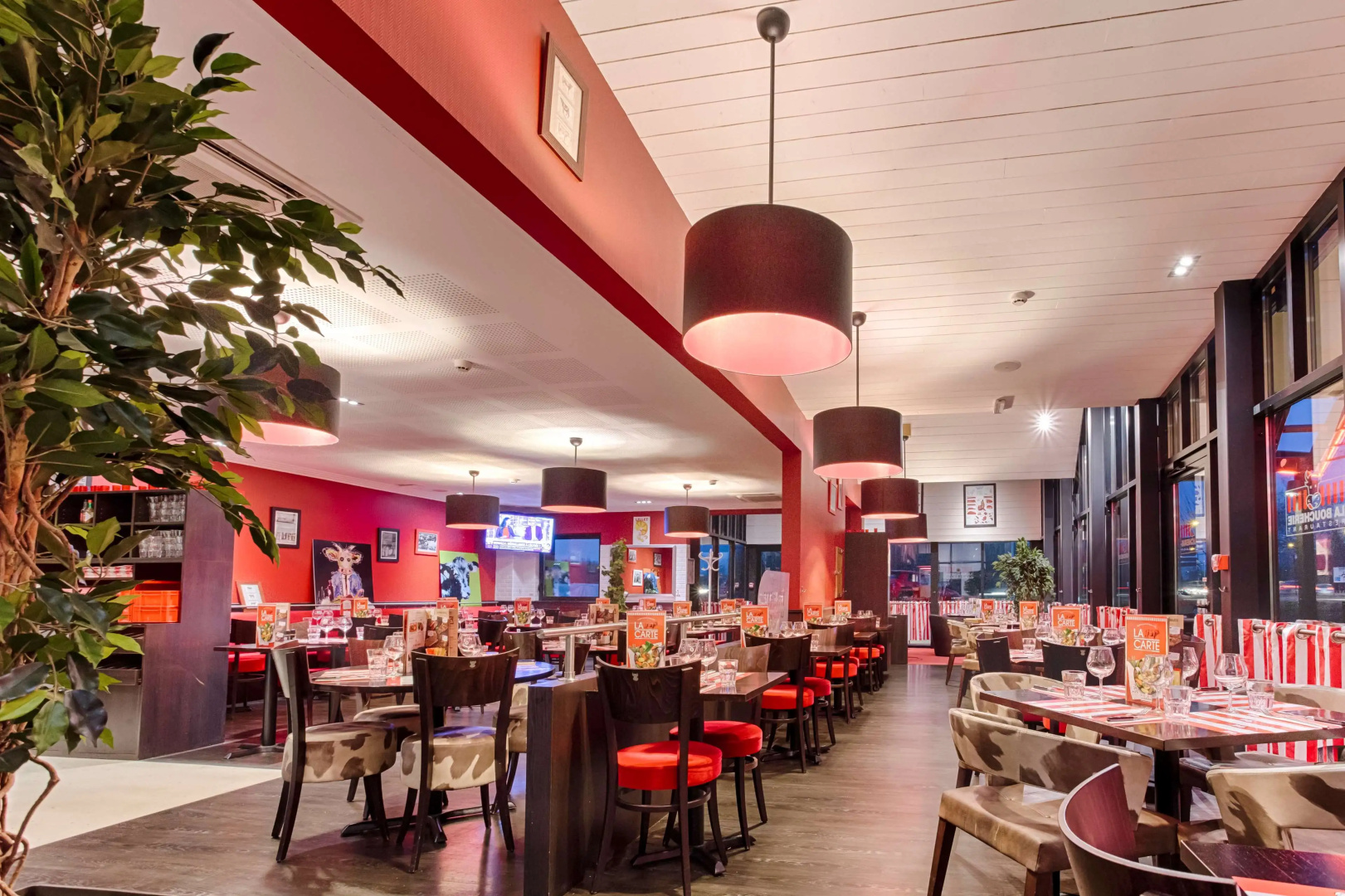 Photo - Kyriad Prestige Pau – Palais des Sports