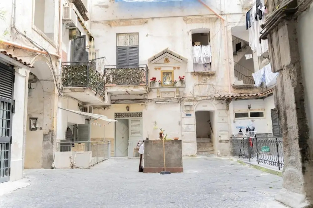 Foto - Yes I Know My Room - Storico