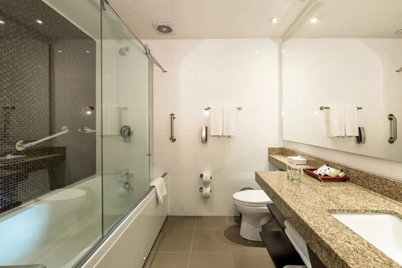 Photo - Casa Dann Carlton Hotel & Spa