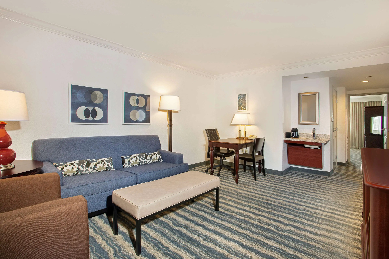 Photo - Embassy Suites by Hilton Tampa Brandon