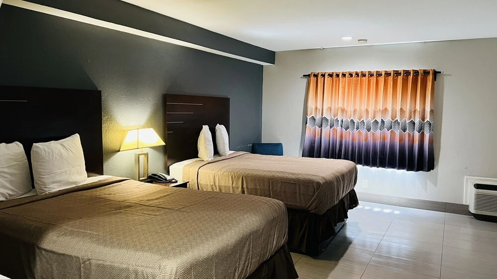 Photo - Regency Inn & Suites Houston East I 10