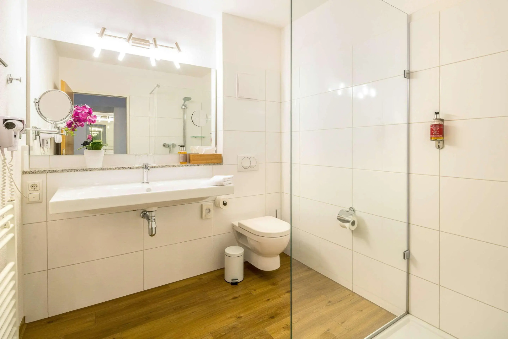 Photo - Best Western Plus iO Hotel