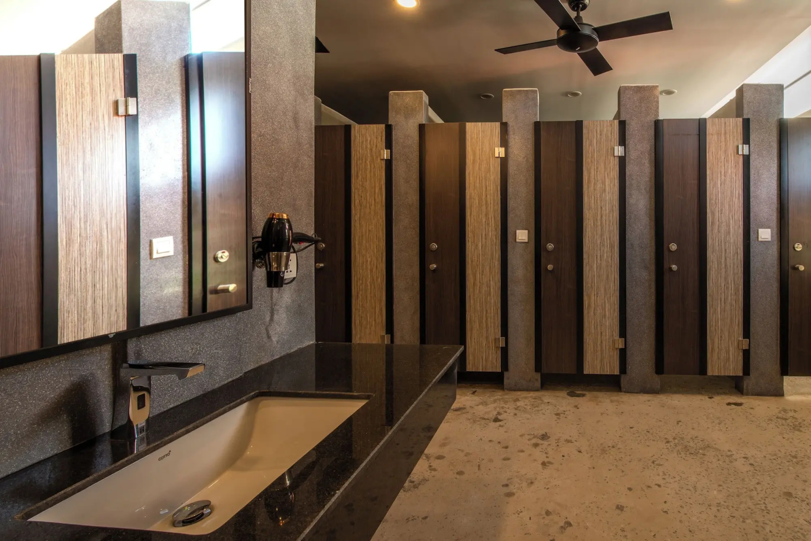 Photo - The Twizt Lifestyle Hostel & Hotel
