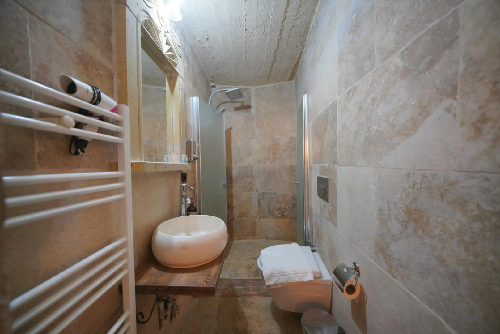 Photo - View Cave Hotel