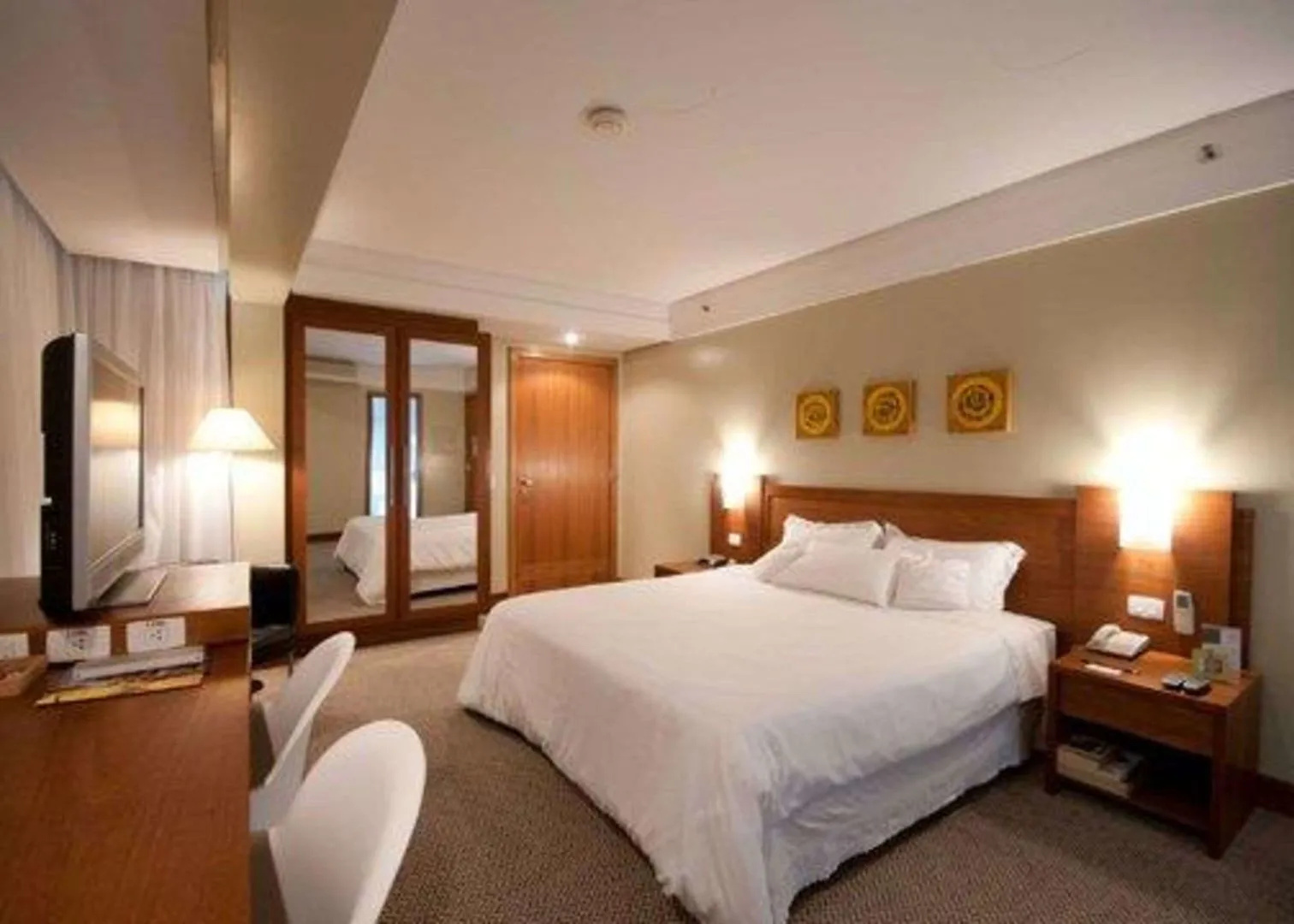 Photo - Slaviero Hotel Porto Alegre Moinhos