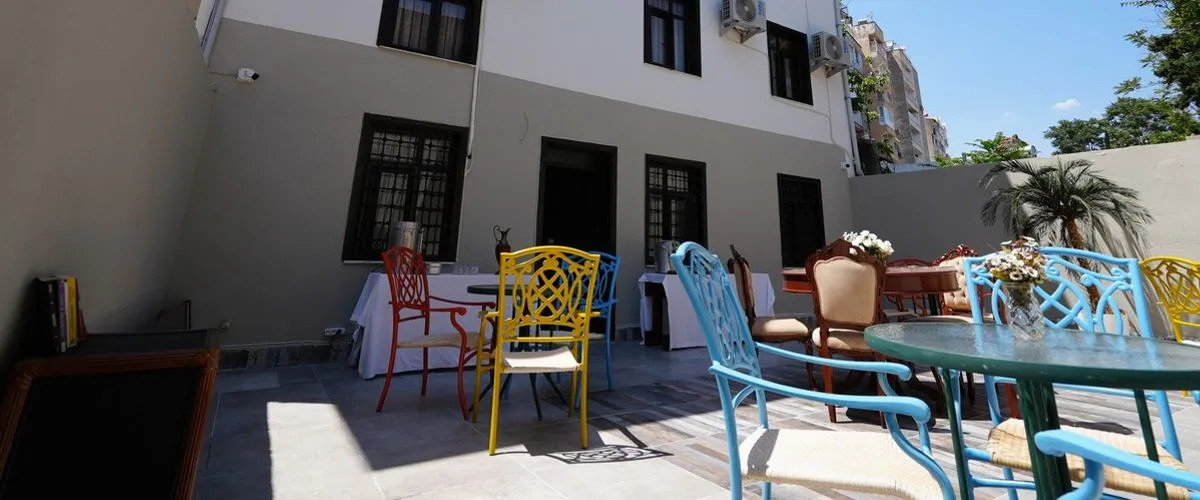 Foto - Loost Town Inn Hotel