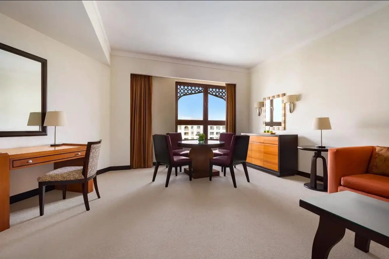 Photo - Shangri-La's Barr Al Jissah Resort & Spa — Al Waha Hotel