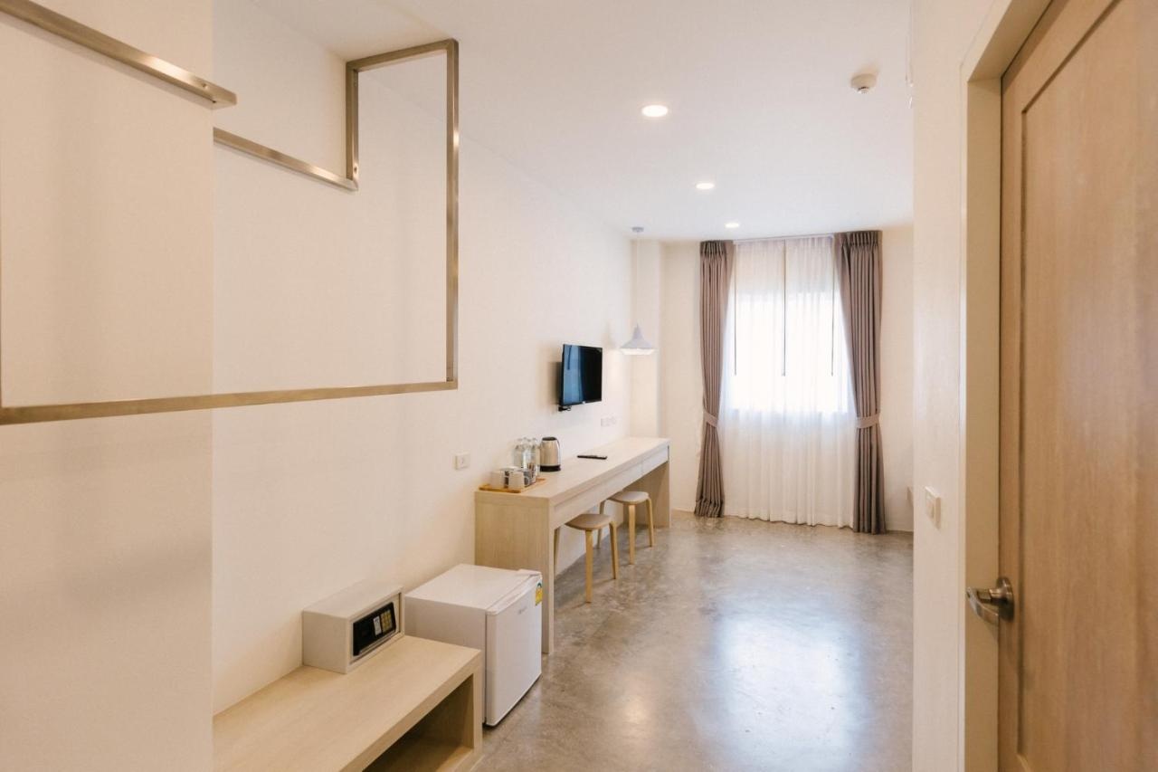 Photo - Nappiness Hotel