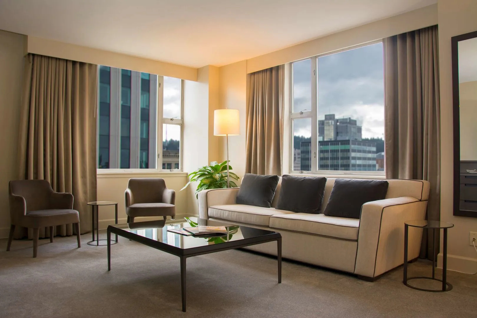 Photo - The Benson Portland, Curio Collection by Hilton