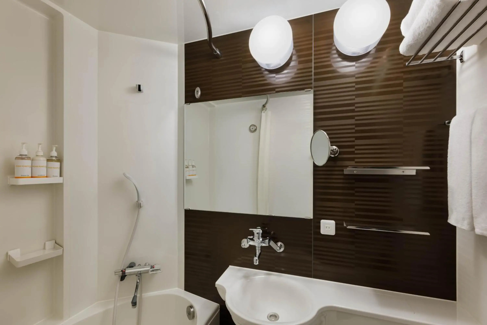 Foto - Four Points Flex by Sheraton Shin Osaka
